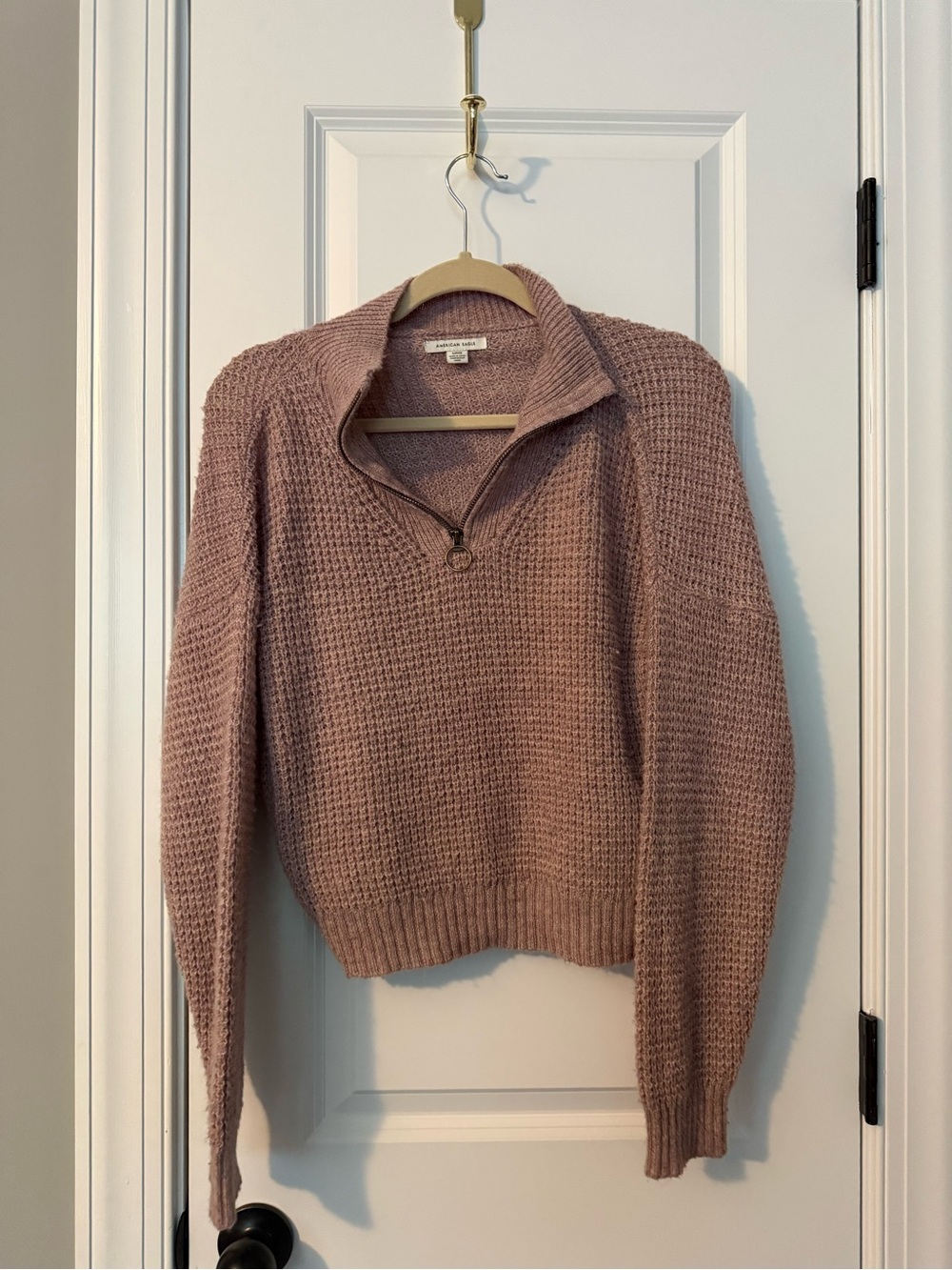 American Eagle sweater